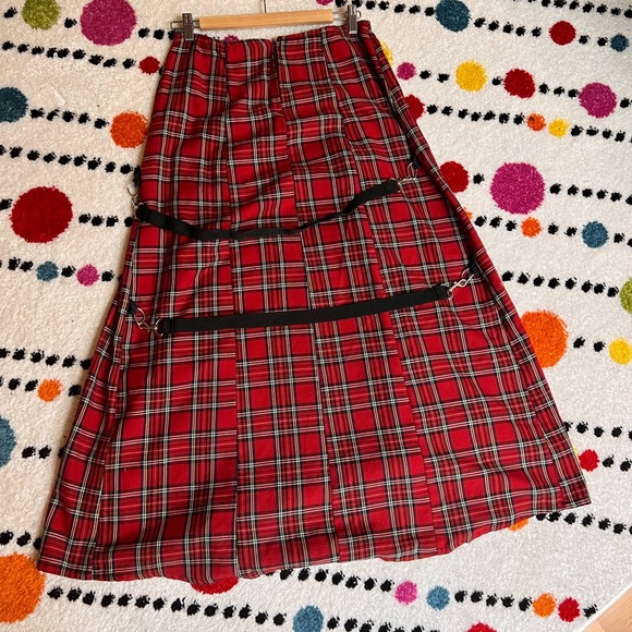 Floor length of plaid bondage skirt